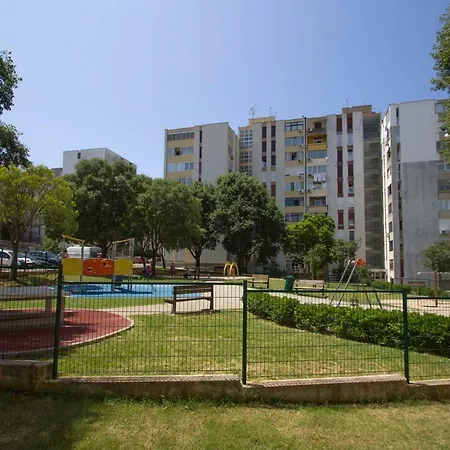 Apartman Leonard Póla
